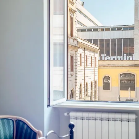 Termini Station Elegant And Roomy Apartment Rome