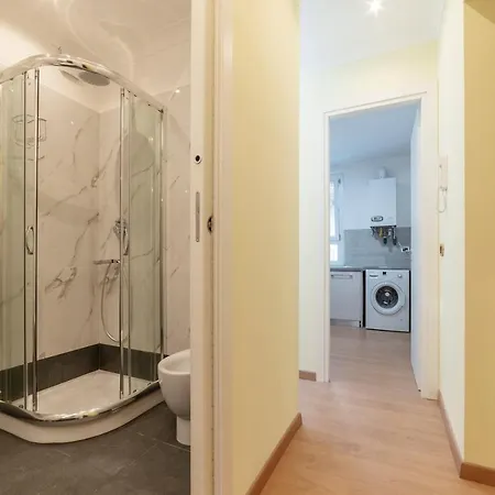 Termini Station Elegant And Roomy Apartment Rome